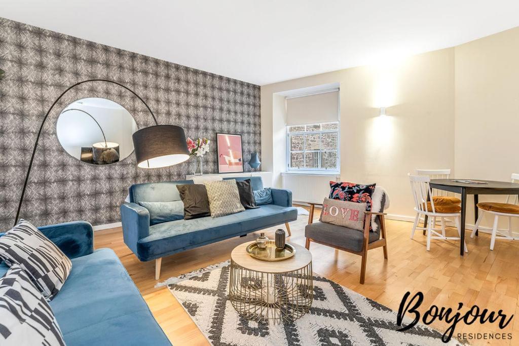 Spacious 2Br-2Ba - Grassmarket - Free Parking By Bonjour Residences Edimburgo Esterno foto