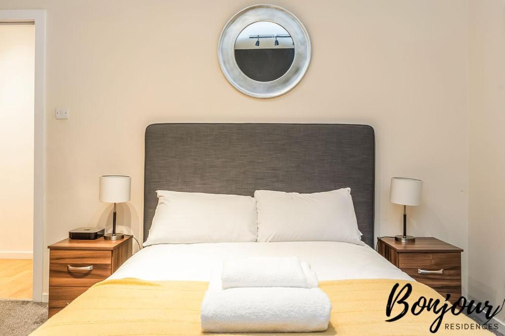 Spacious 2Br-1Ba - Grassmarket - Free Parking By Bonjour Residences Edimburgo Esterno foto