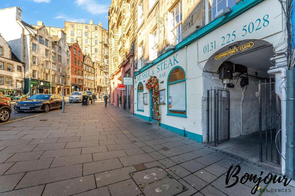 Spacious 2Br-2Ba - Grassmarket - Free Parking By Bonjour Residences Edimburgo Esterno foto